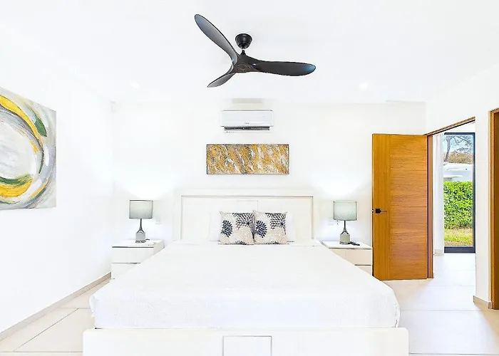 Catalina Cove 45 - Luna Piena Private Holiday home